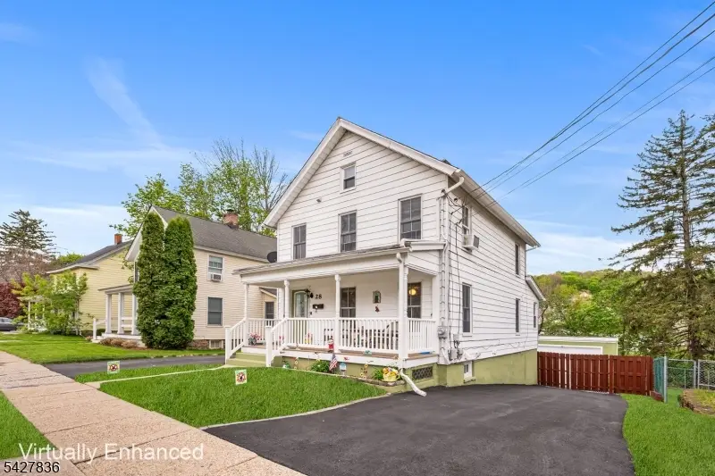 28 Clinton St, Newton, NJ 07860 - #2
