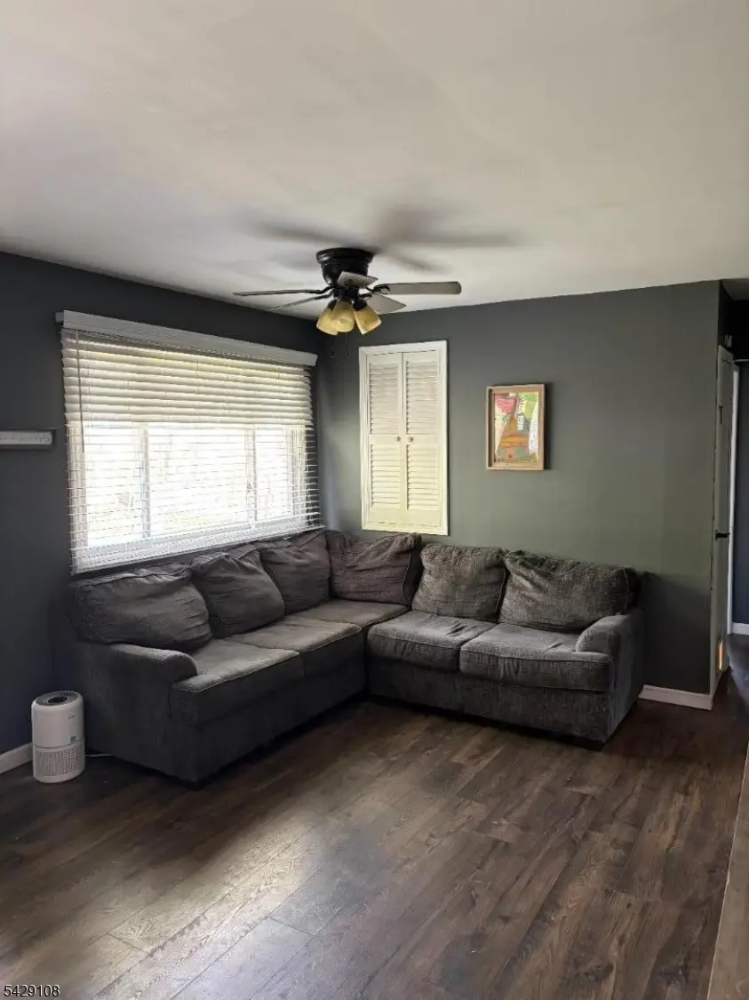 902 So Beach Tr, Crandon Lakes, NJ 07860 - #3