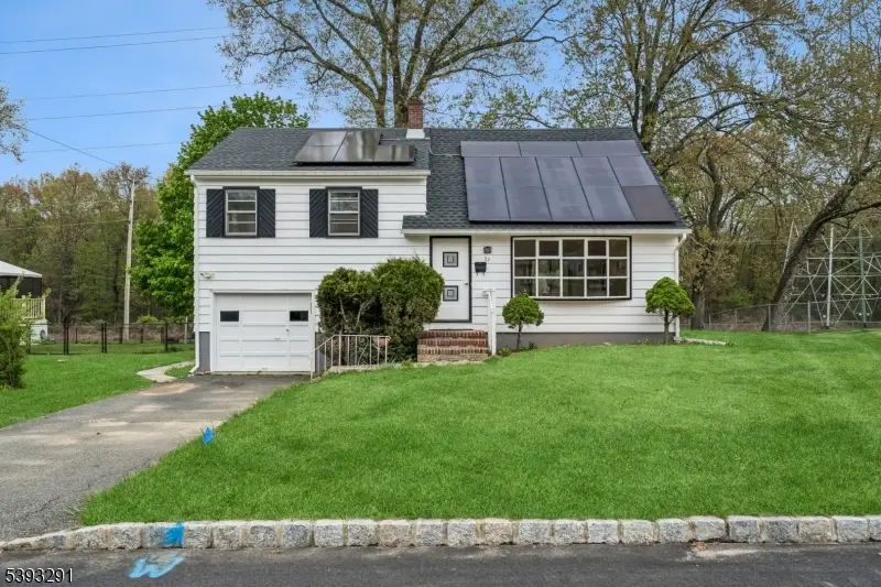 22 Alan Ln, Mine Hill, NJ 07803 - #2
