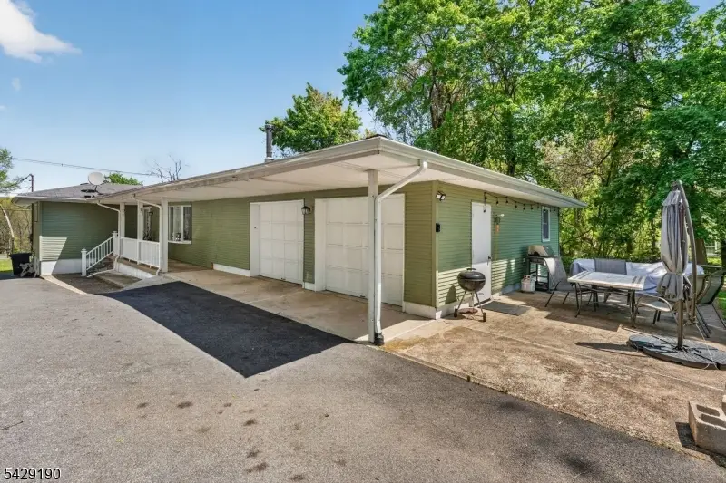 886 Old Chester Gladstone, Chester, NJ 07931 - #2