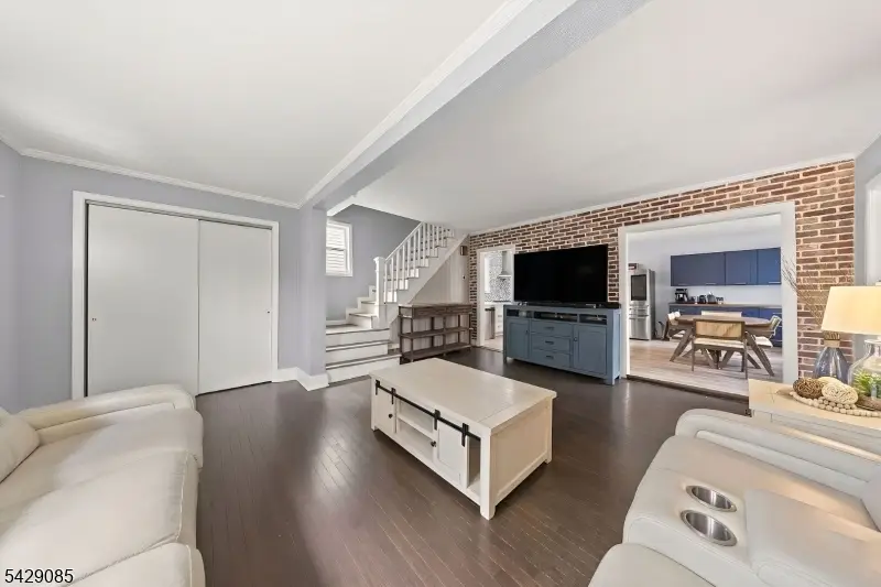 71 Spring St, Nutley, NJ 07110 - #3