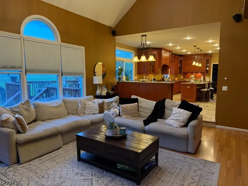 5 Prall Ct, East Amwell, NJ 08551 - #2