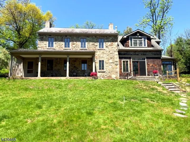 130 Shire Rd, Holland, NJ 08848 - #1