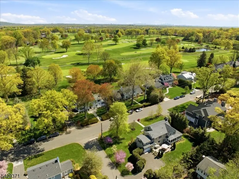 1061 Wychwood Rd, Westfield, NJ 07090 - #3