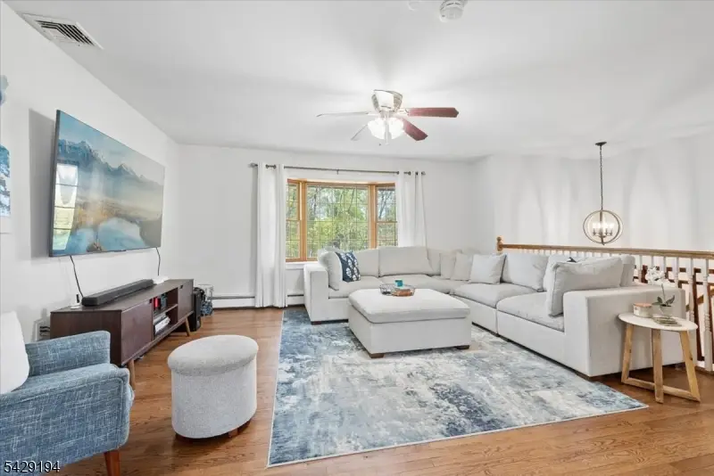 11 Knoll Dr, Denville, NJ 07866 - #3