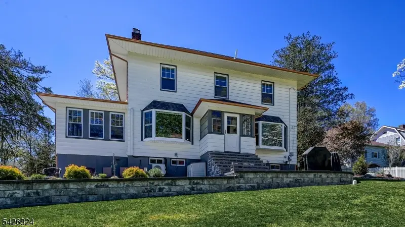39 Elm St, Butler, NJ 07405 - #1