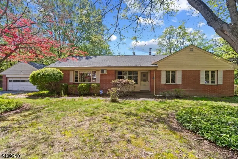 52 Waughaw Rd, Towaco, NJ 07045 - #1