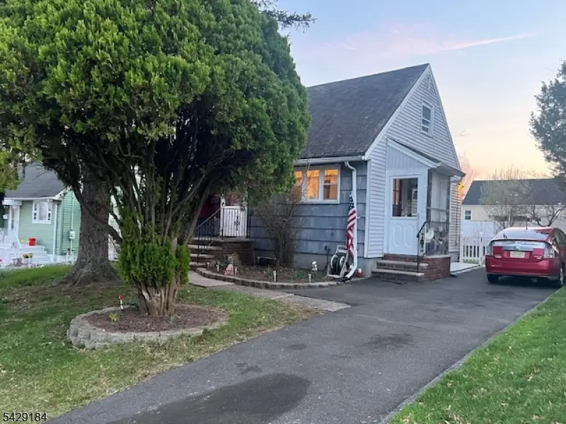 263 Richmond Ave, Paterson, NJ 07502 - #2