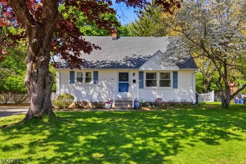 170 Marion Ct, Pompton Lakes, NJ 07442 - #1