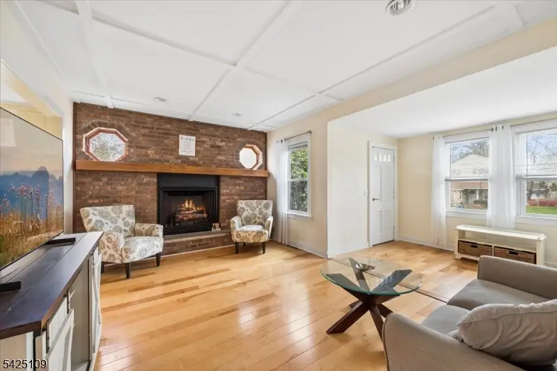 11 Oakdale Rd, Rainbow Lakes, NJ 07834 - #3