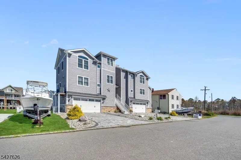 6 Capstan Rd, Ocean, NJ 08758 - #1