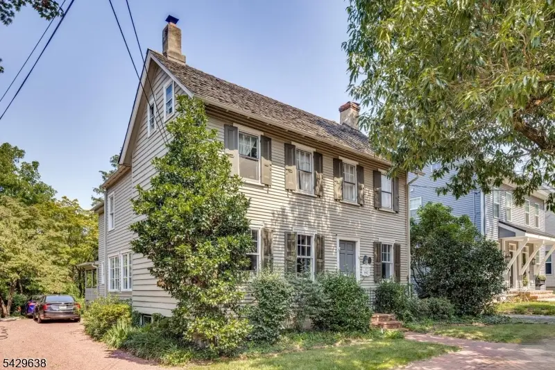 15 E 2nd St, Moorestown, NJ 08057 - #2