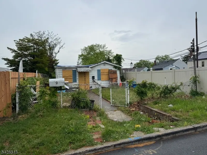2 Donald St, Clifton, NJ 07011 - #1