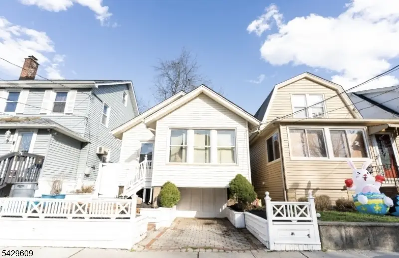 78 Beech St, Belleville, NJ 07109 - #1