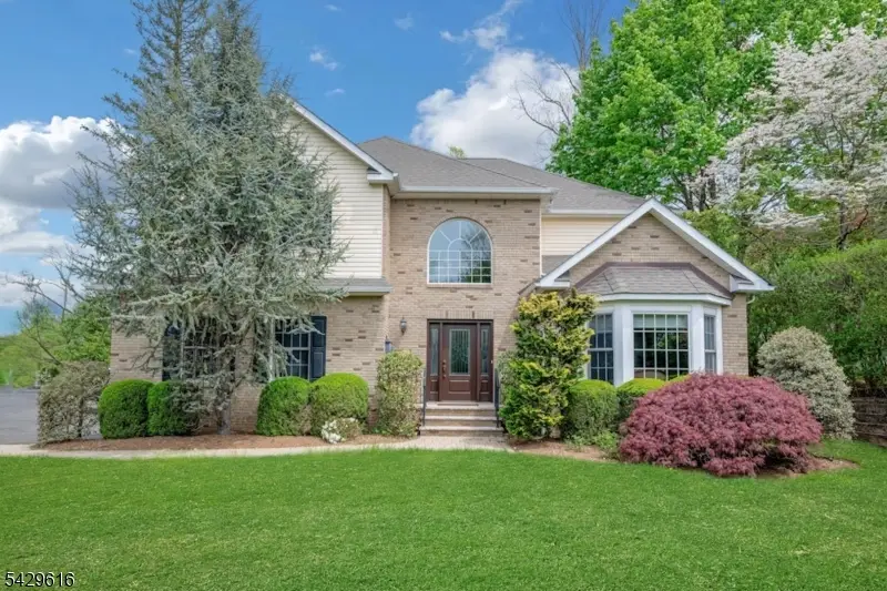 22 Mount Airy Rd, Bernardsville, NJ 07924 - #1