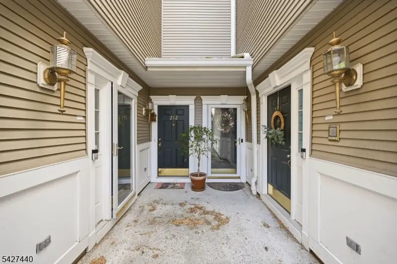 212 Riverwalk Way, Clifton, NJ 07014 - #2