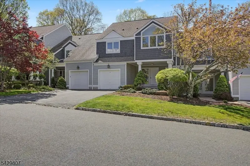 74 Cobbler Sq, Lake Mohawk, NJ 07871 - #2