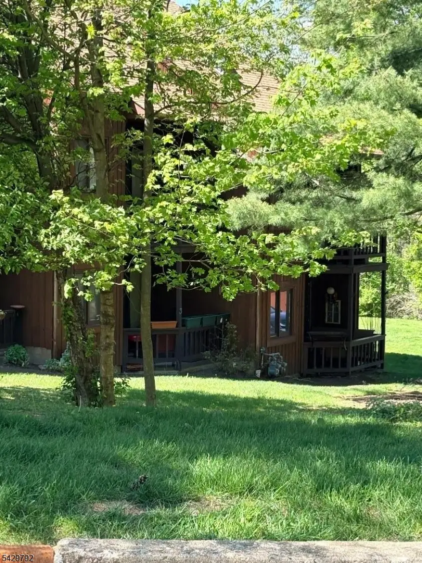 2 Jackson Hole #5, Vernon Center, NJ 07462 - #2