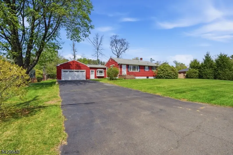 49 Heather Hills Dr, Oak Ridge, NJ 07438 - #2
