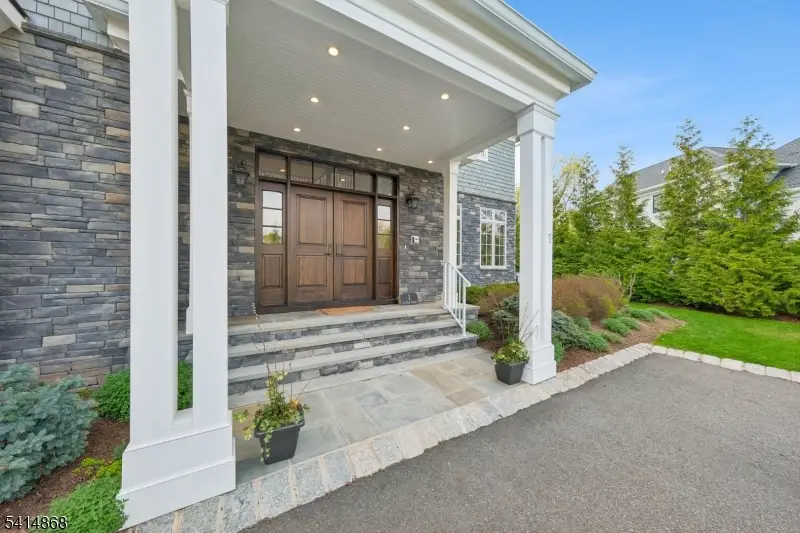 1 Cora Way, Millburn, NJ 07078 - #3