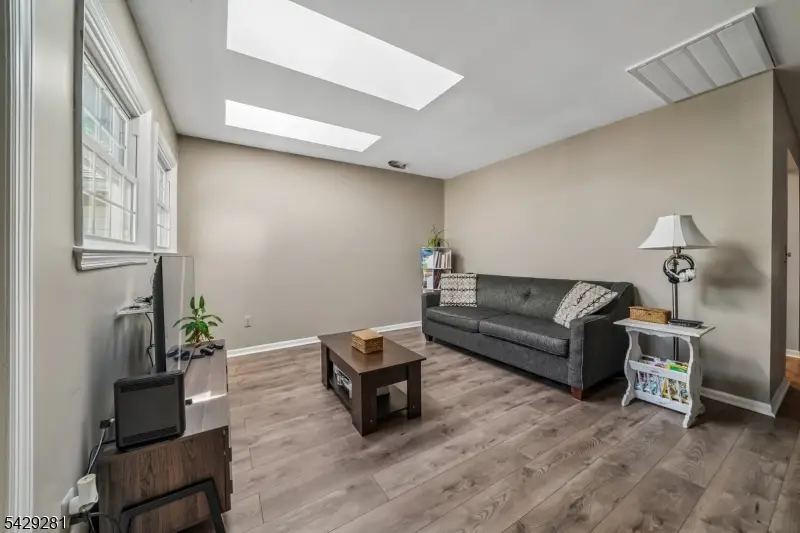 101 Jamestown Rd Ondo, Bernards, NJ 07920 - #2