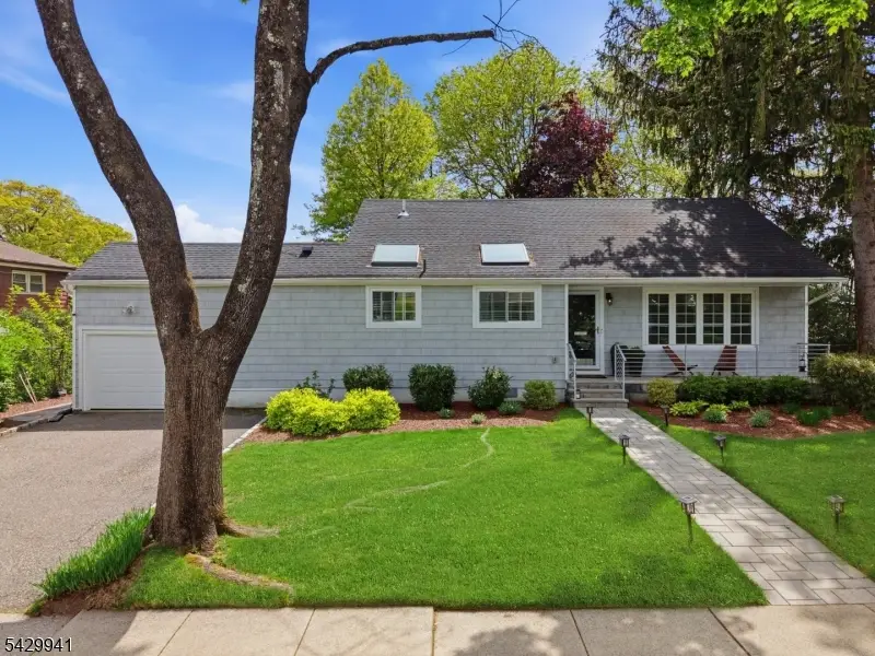 11 Homewood Way, Montclair, NJ 07042 - #2