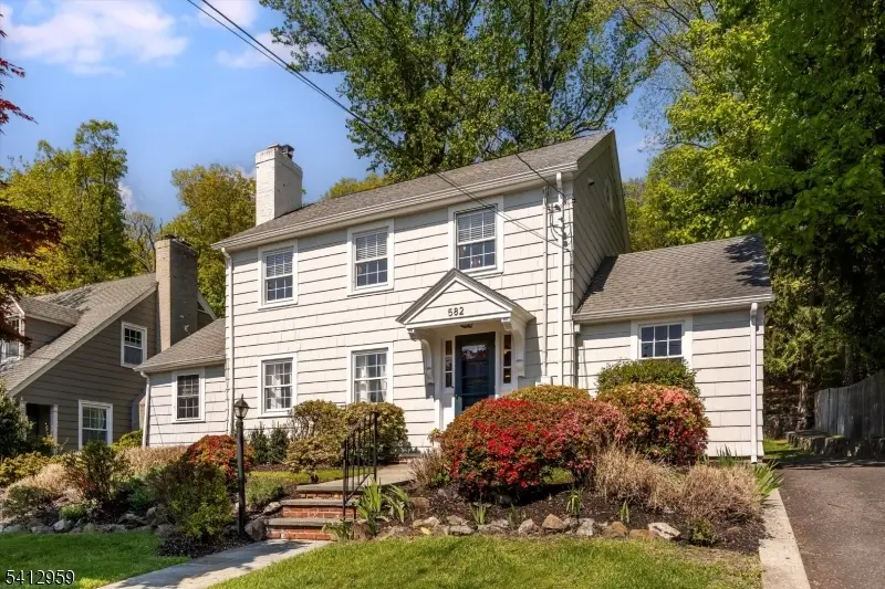 582 Highland Ave, Upper Montclair, NJ 07043 - #3