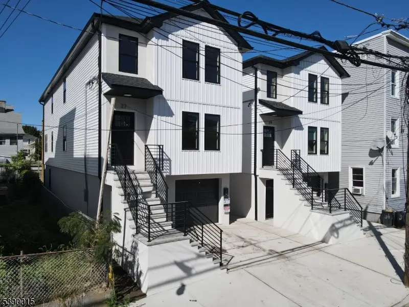29 Robert St, Paterson, NJ 07503 - #2