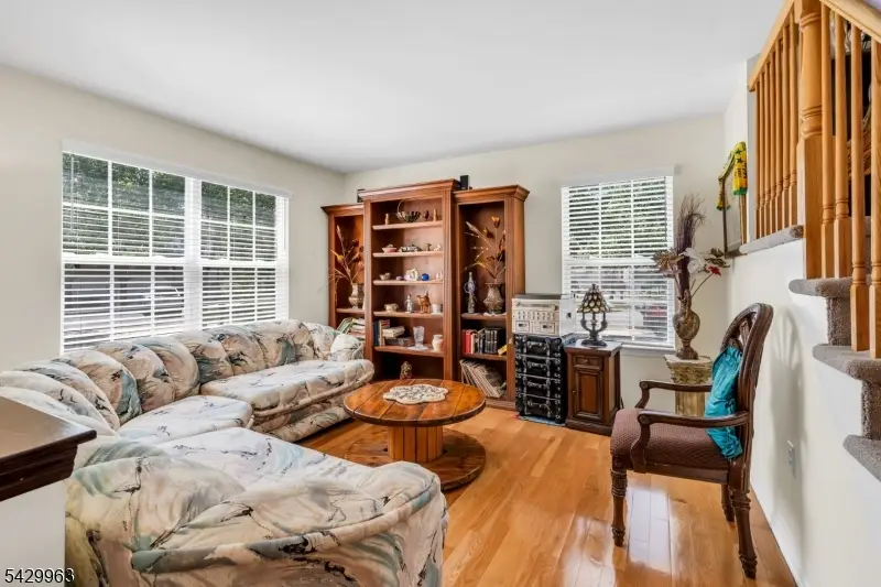 5 Vaccaro Rd, Lawrence, NJ 08648 - #3