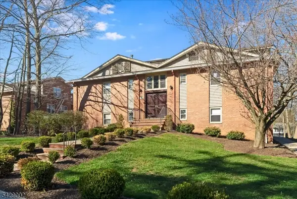 361 Claremont Ave #11, Montclair Twp., NJ 07042