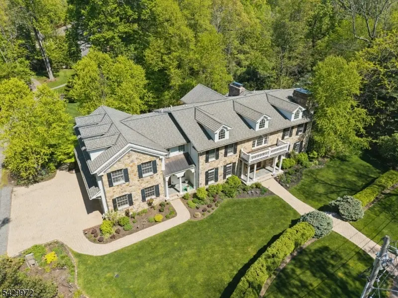 9 Bishops Ln, Short Hills, NJ 07078 - #1