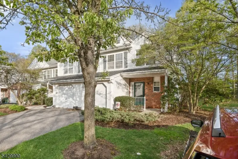 35 Maple Ln, Mount Arlington, NJ 07856 - #1