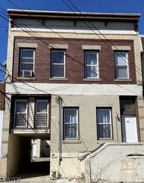 39 Heckel St, Silver Lake, NJ 07109 - #2