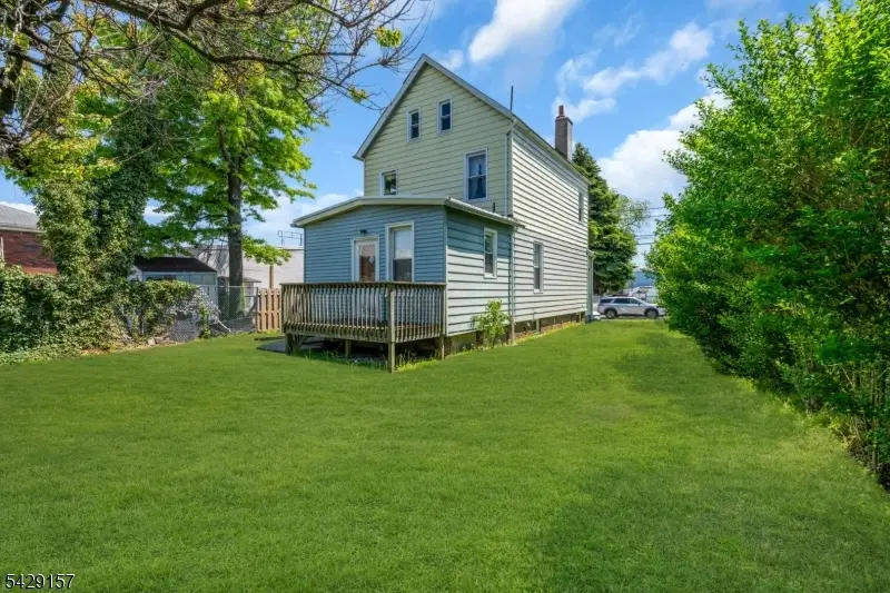 609 Montgomery St, Elizabeth, NJ 07202 - #3