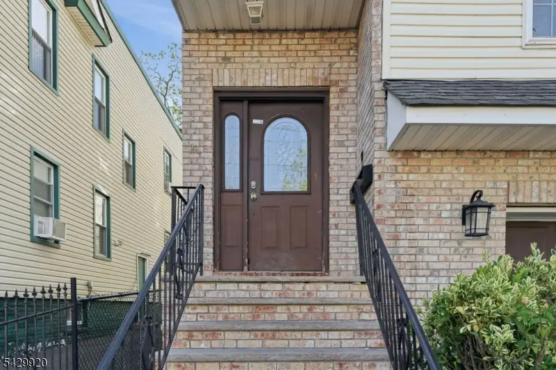 141 Schuyler Ave, Newark, NJ 07112 - #2