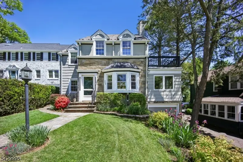 289 Western Dr S., South Orange, NJ 07079 - #1