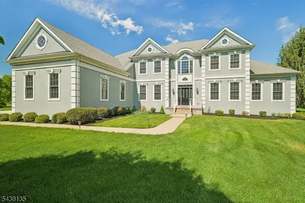 384 Bennetts Ln, Franklin Twp., NJ 08873