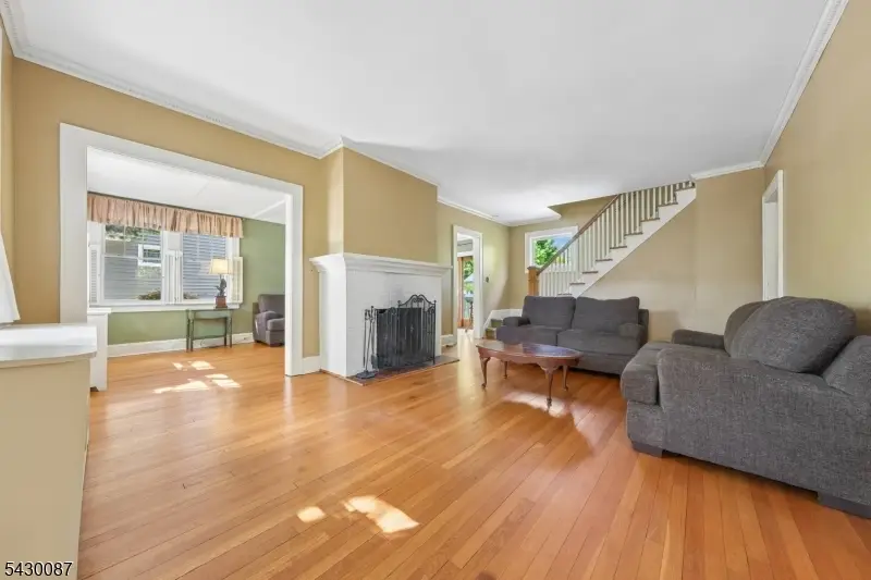 21 Bounty Street, Metuchen, NJ 08840 - #3