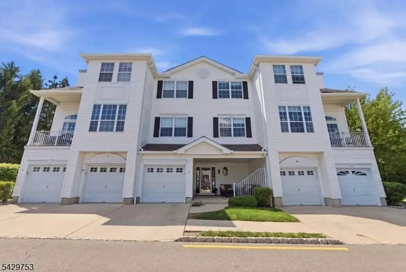 16 Timothy Ct, Morris, NJ 07960 - #3