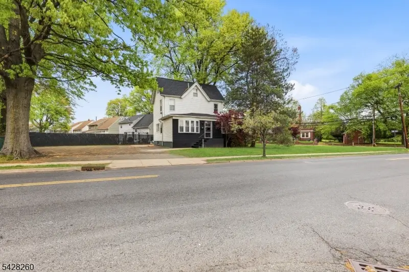 600 Belleville Ave, Belleville, NJ 07109 - #2
