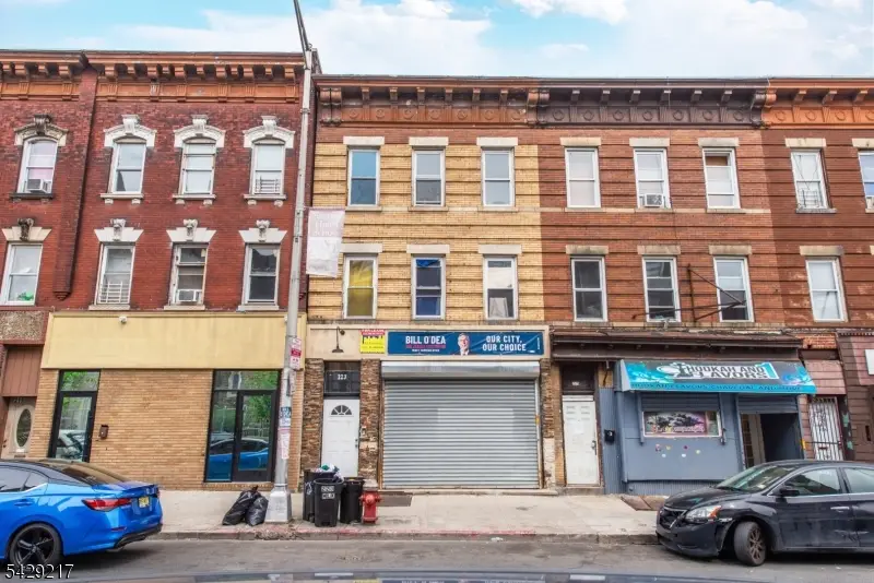 223 Martin Luther King Jr Dr, Jersey City, NJ 07305 - #2