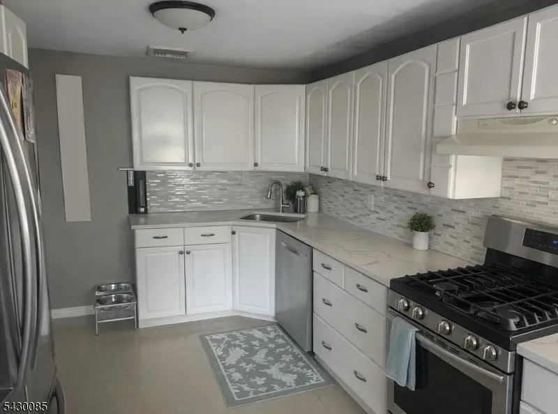 75 Lake Trl E, Wayne, NJ 07470 - #3