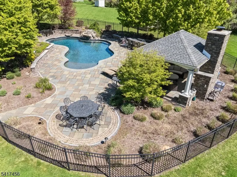 26 Farmersville Rd, Tewksbury, NJ 07830 - #2