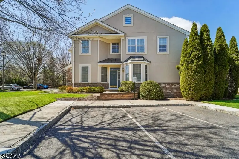 123 Levinberg Ln, Wayne, NJ 07470 - #1