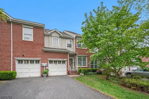 205 Crown Point Rd, Parsippany-Troy Hills Twp., NJ 07054