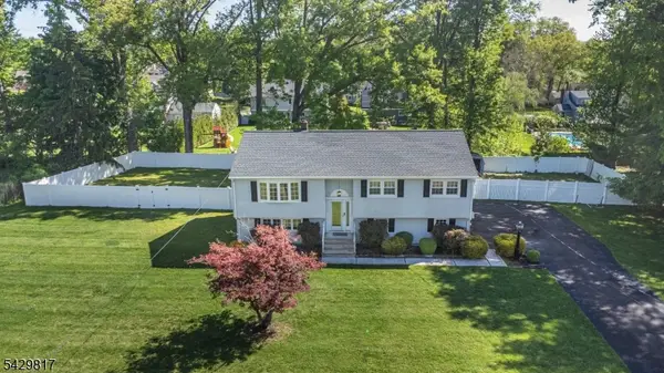 6 Beaumont Pl, Hanover Twp., NJ 07981