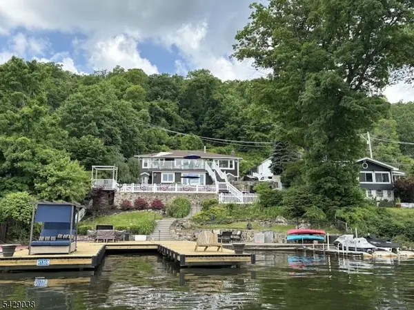 235 Hudson Ave, Hopatcong Boro, NJ 07843