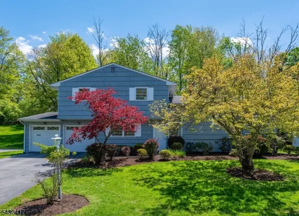 7 Waddington Ave, West Orange Twp., NJ 07052