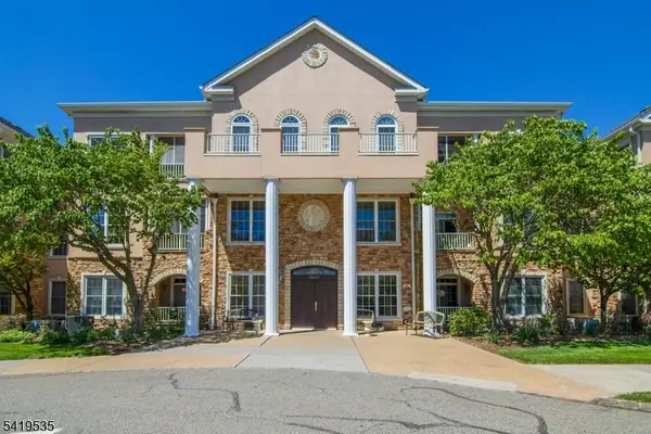 4202 Cleveland Ln #202, Rockaway Twp., NJ 07866