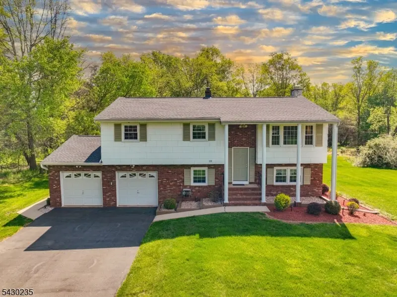28 Scott Dr, Blackwells Mills, NJ 08844 - #1